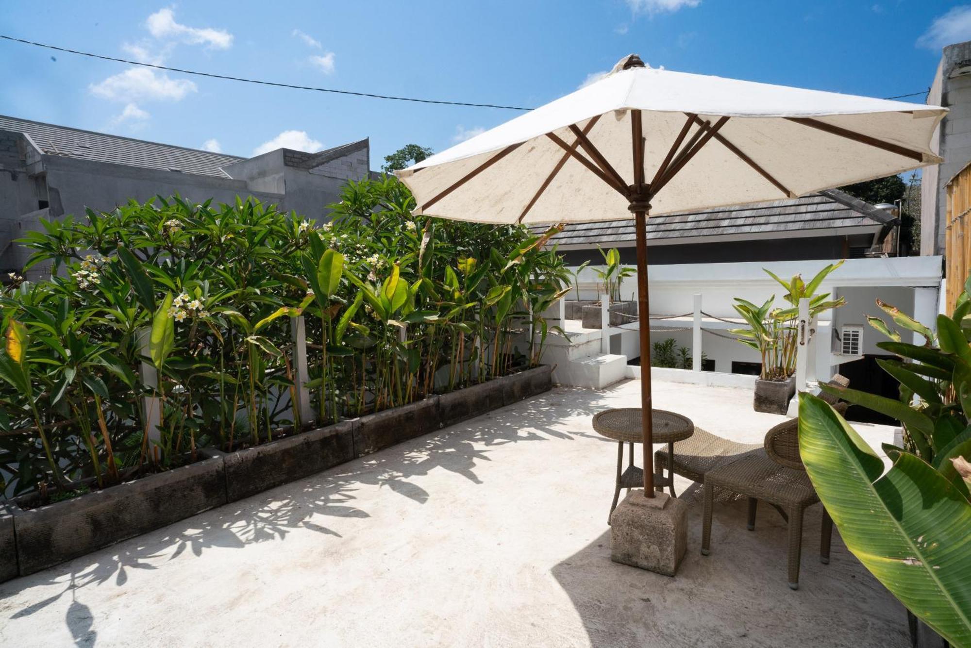 Gilang Balangan Villa Jimbaran Buitenkant foto
